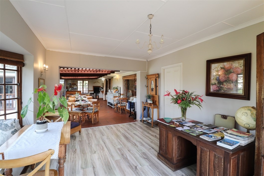 11 Bedroom Property for Sale in Nahoon Beach Eastern Cape